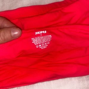 SKIMS bandeau